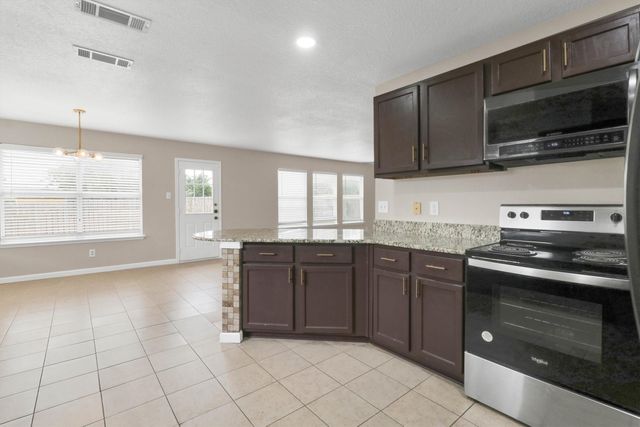 732 Bluebonnet Drive, Cedar Hill, TX 75104