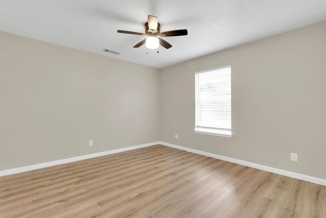 732 Bluebonnet Drive, Cedar Hill, TX 75104