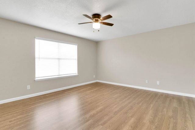 732 Bluebonnet Drive, Cedar Hill, TX 75104