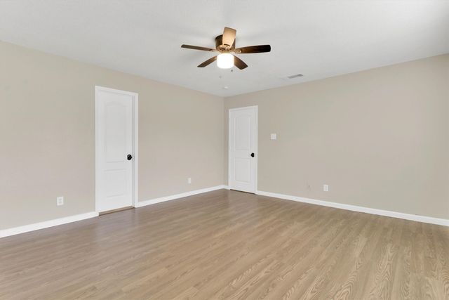 732 Bluebonnet Drive, Cedar Hill, TX 75104