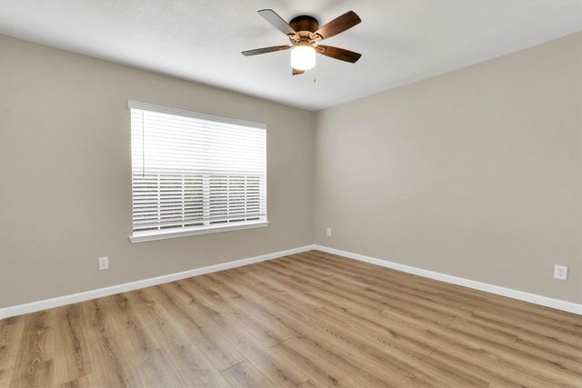 732 Bluebonnet Drive, Cedar Hill, TX 75104