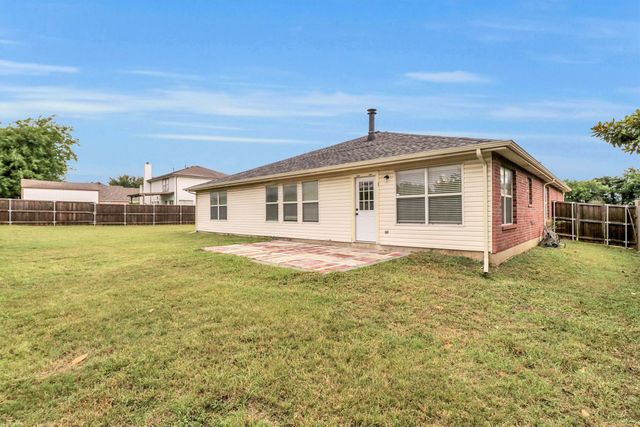 732 Bluebonnet Drive, Cedar Hill, TX 75104