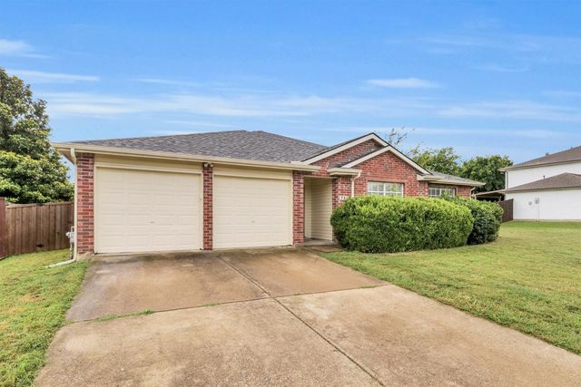 732 Bluebonnet Drive, Cedar Hill, TX 75104