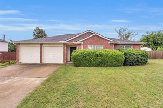 732 Bluebonnet Drive, Cedar Hill, TX 75104