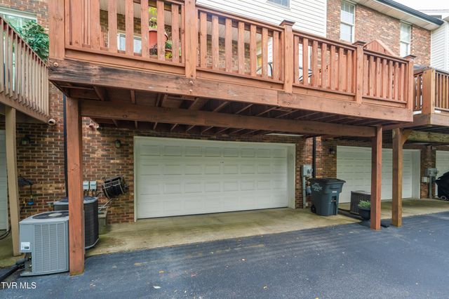 1723 Blakewood Court 1723, Kingsport, TN 37660