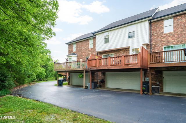 1723 Blakewood Court 1723, Kingsport, TN 37660