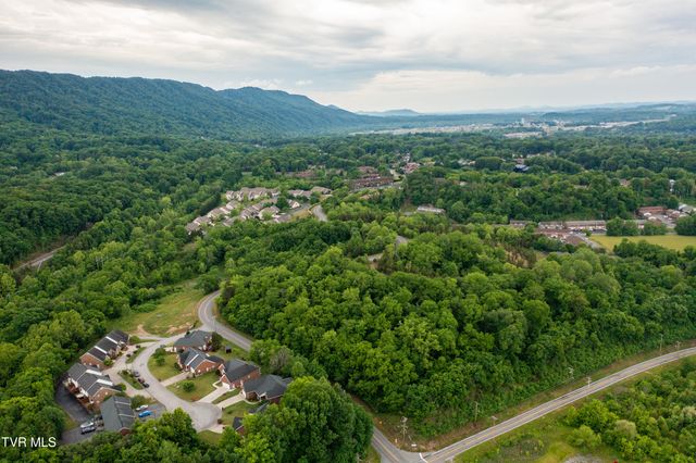1723 Blakewood Court 1723, Kingsport, TN 37660