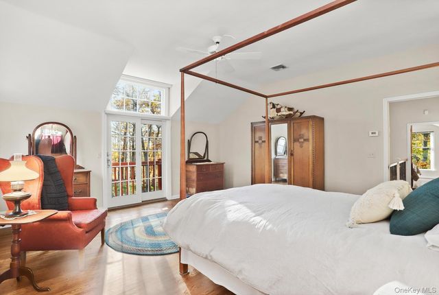 517 Old Chappaqua Road, Briarcliff Manor, NY 10510