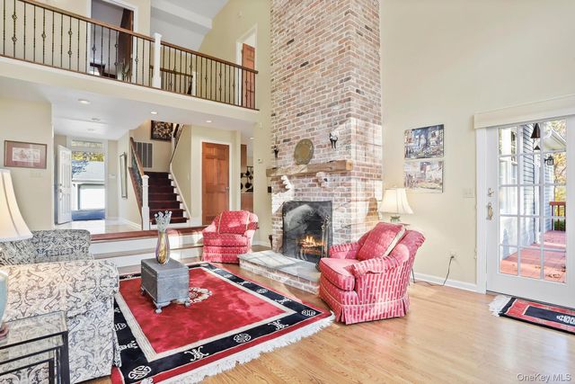 517 Old Chappaqua Road, Briarcliff Manor, NY 10510