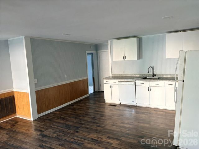 102 York Street, Clover, SC 29710