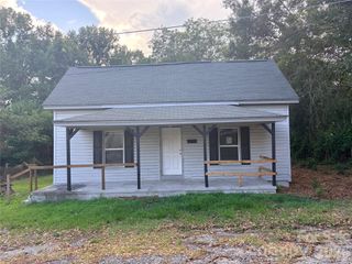 102 York Street, Clover, SC 29710