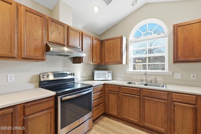 37 Star Magnolia Drive, Beaufort, SC 29907