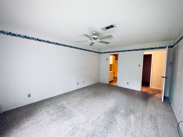 1202 Hi Stirrup 409, Horseshoe Bay, TX 78657