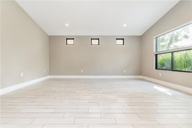 1702 New York Ave, Austin, TX 78702