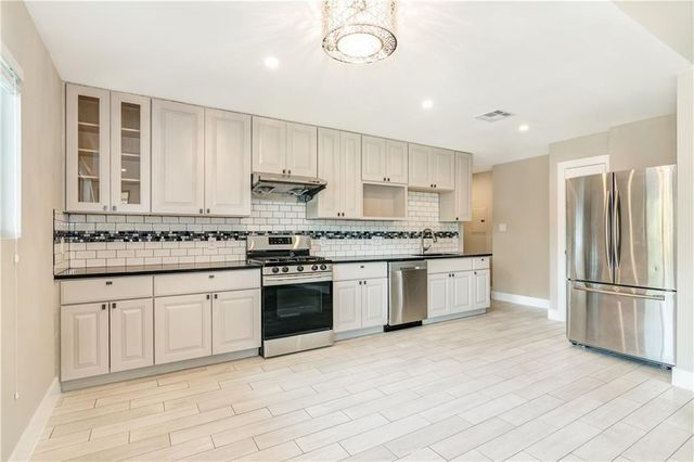 1702 New York Ave, Austin, TX 78702