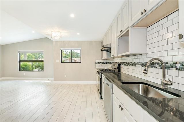 1702 New York Ave, Austin, TX 78702