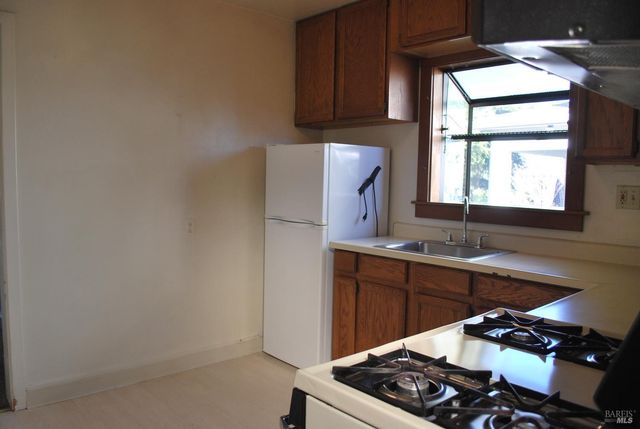 1309 D Street Extension St, Petaluma, CA 94952