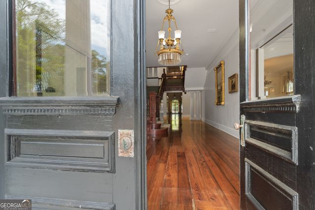 617 Dixie Avenue, Madison, GA 30650
