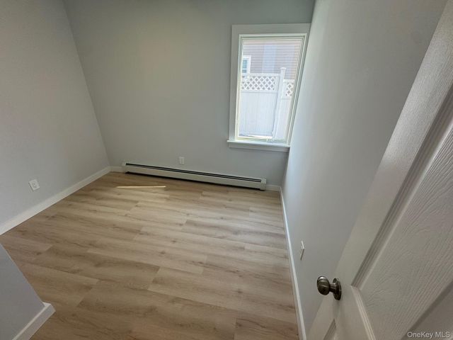 34 Bush Avenue 2R, Port Chester, NY 10573