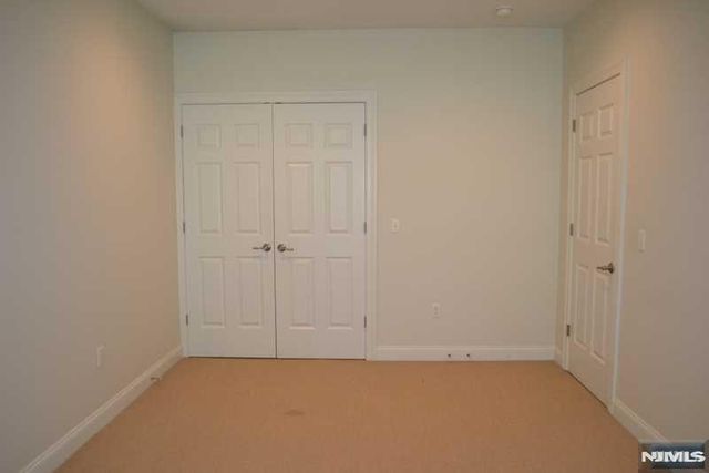 201-205 Franklin Avenue 201E, Midland Park, NJ 07432