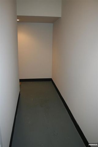201-205 Franklin Avenue 201E, Midland Park, NJ 07432