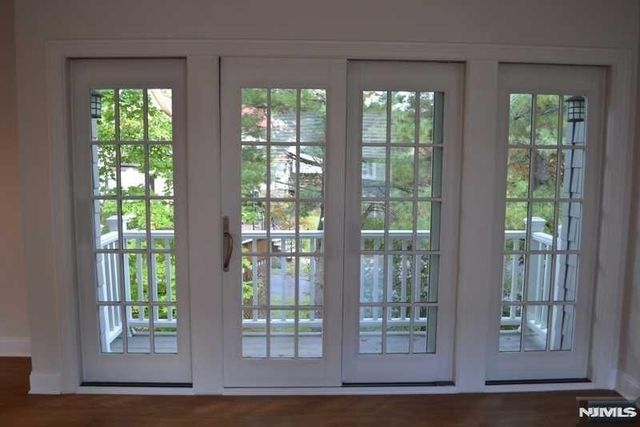201-205 Franklin Avenue 201E, Midland Park, NJ 07432