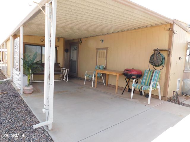 53 N Mountain Road 20, Apache Junction, AZ 85120
