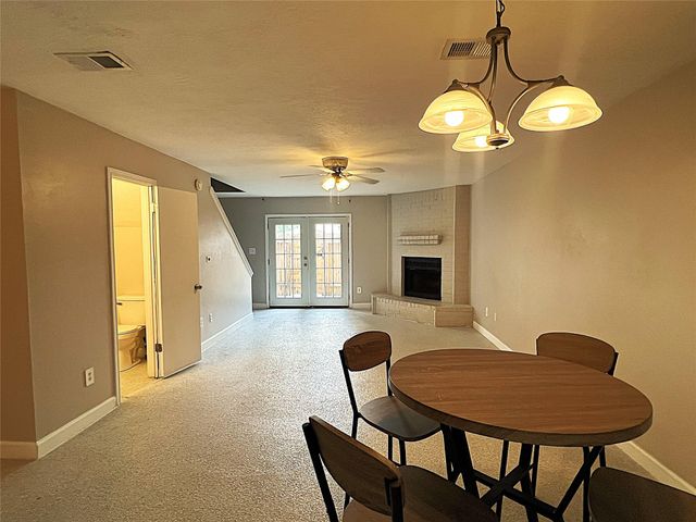 1911 Country Village Boulevard B, Humble, TX 77338