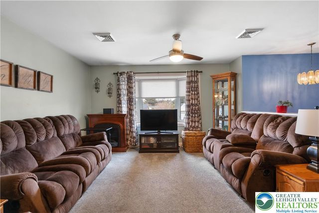 2610 Jacksonville Road, Hanover Twp, PA 18017