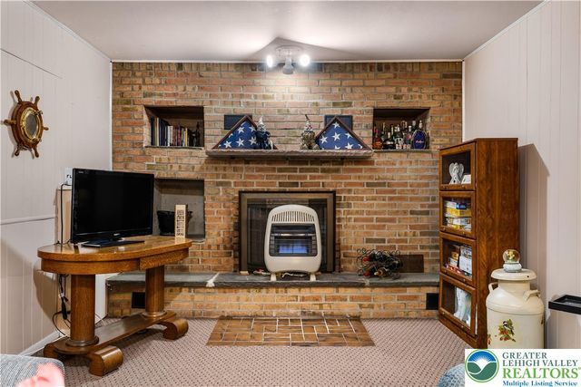 2610 Jacksonville Road, Hanover Twp, PA 18017