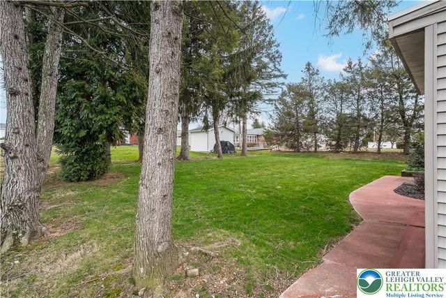 2610 Jacksonville Road, Hanover Twp, PA 18017