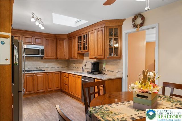 2610 Jacksonville Road, Hanover Twp, PA 18017