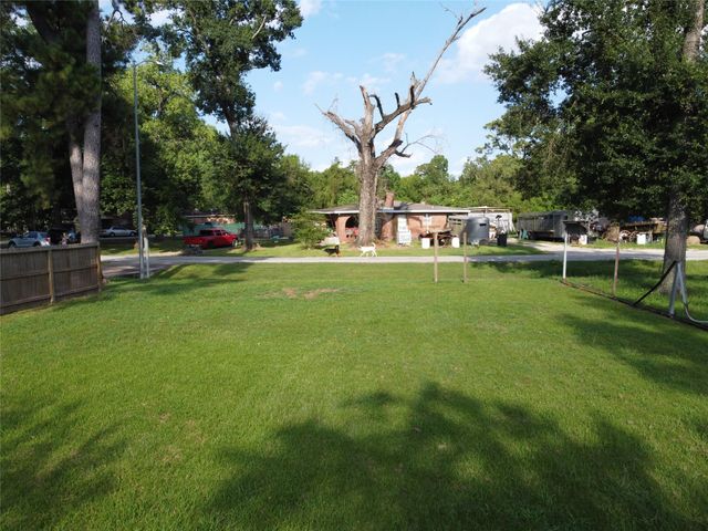 10417 Peachtree Street, Houston, TX 77016