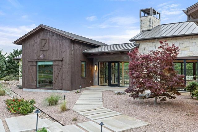 2560 Bell Springs RD, Dripping Springs, TX 78620