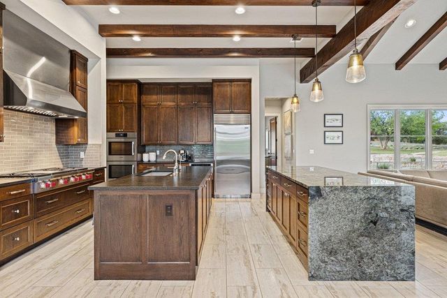 2560 Bell Springs RD, Dripping Springs, TX 78620