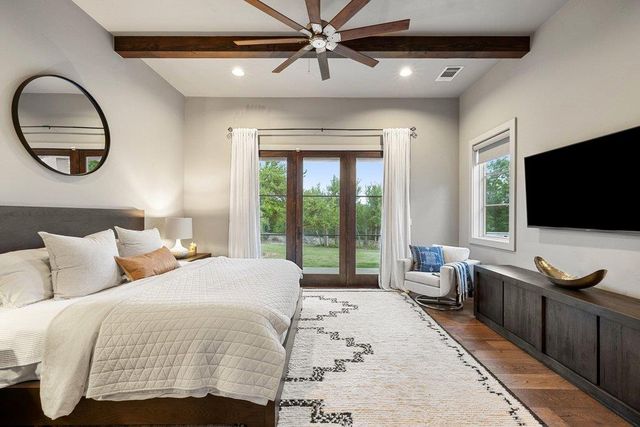 2560 Bell Springs RD, Dripping Springs, TX 78620