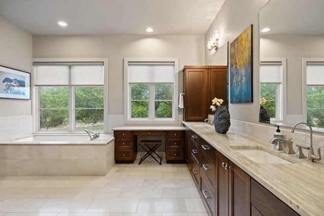 2560 Bell Springs RD, Dripping Springs, TX 78620