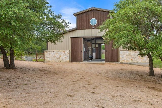 2560 Bell Springs RD, Dripping Springs, TX 78620