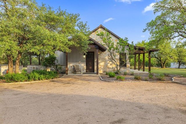 2560 Bell Springs RD, Dripping Springs, TX 78620
