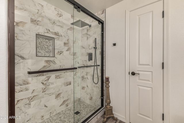 15221 N CLUBGATE Drive 1110, Scottsdale, AZ 85254