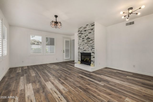 15221 N CLUBGATE Drive 1110, Scottsdale, AZ 85254