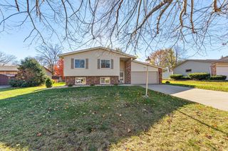 251 17th Street NE, Owatonna, MN 55060