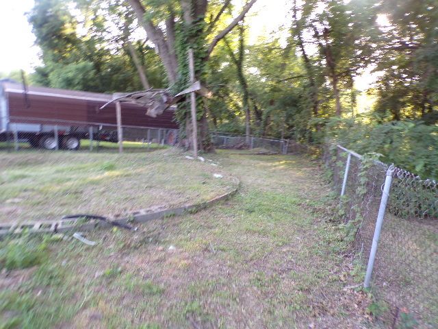 26 Blue Grass Court, Davenport, IA 52802