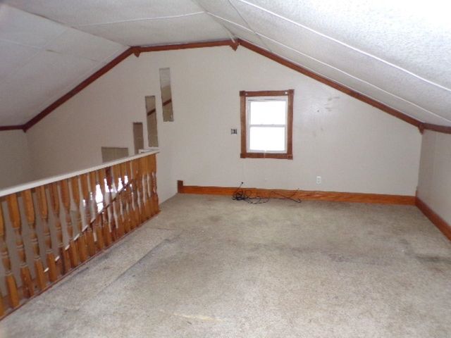 26 Blue Grass Court, Davenport, IA 52802