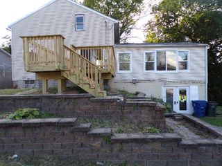 26 Blue Grass Court, Davenport, IA 52802