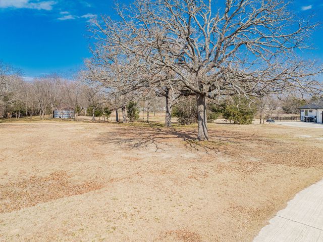 1015 Oak Trail, Union Valley, TX 75474