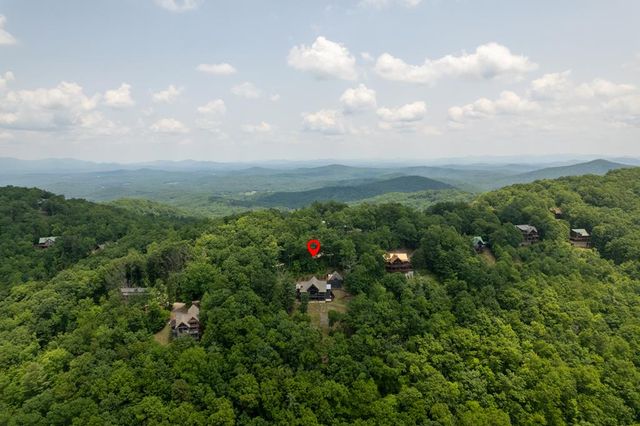 670 Brittney Drive, Blue Ridge, GA 30513