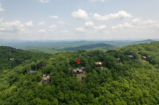 670 Brittney Drive, Blue Ridge, GA 30513