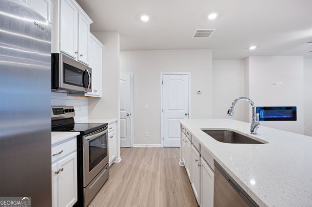 376 Whitetail Circle, Canton, GA 30115