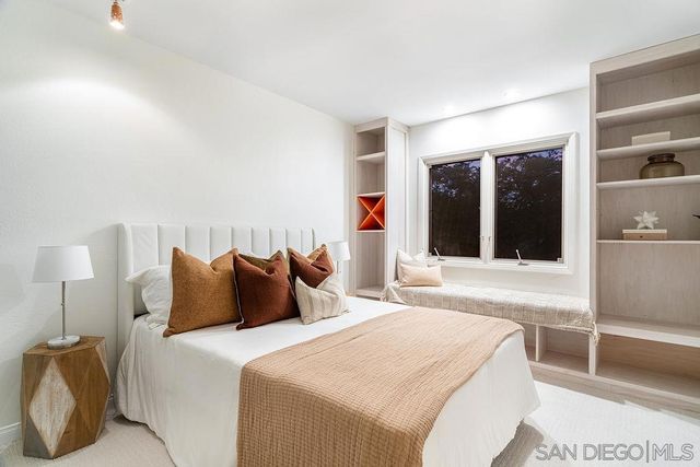 5444 Barkla St, San Diego, CA 92122